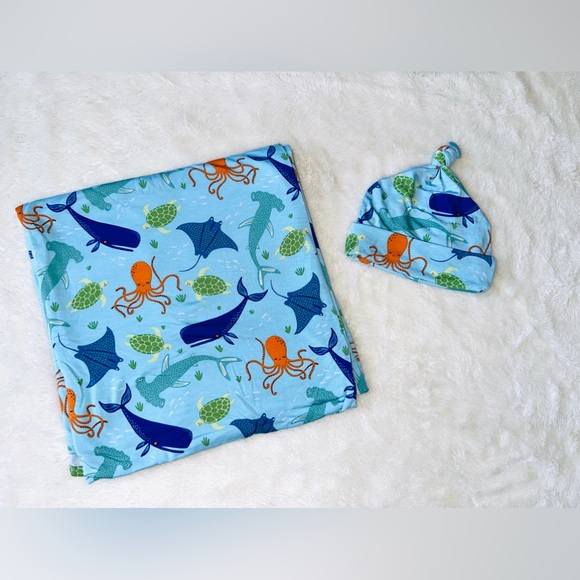 🐳🐙Like New LS Marine Life Swaddle Set🐙🐳 - Picture 2 of 5